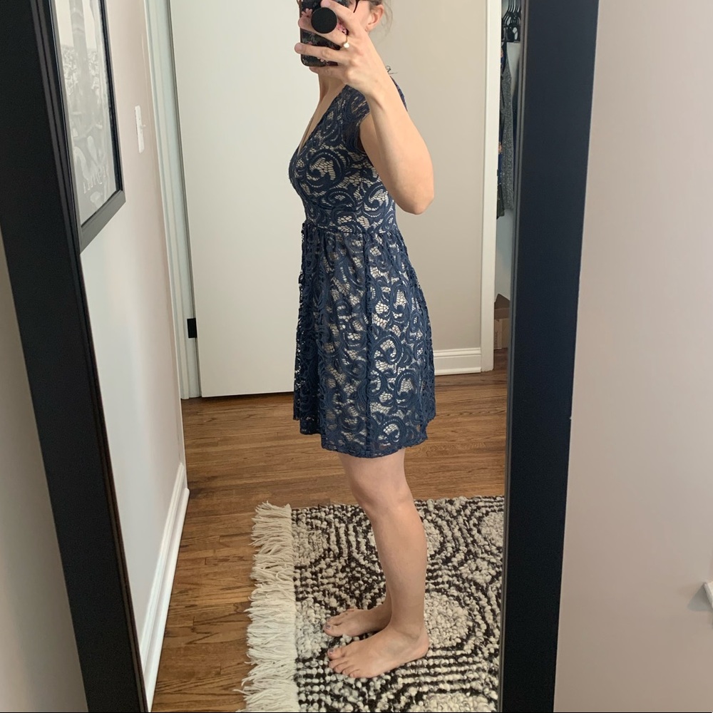 Dress - Picture 2 of 4